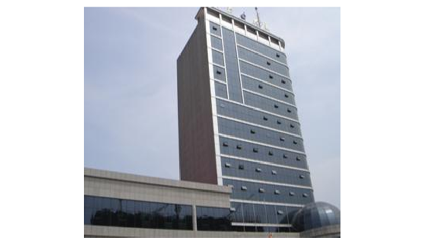 江蘇省建工使用薩都奇特級防火卷簾門、電動擋煙垂壁